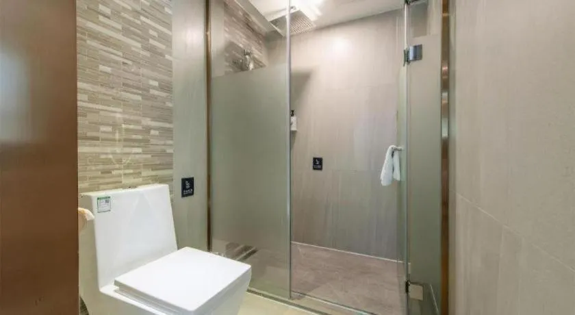 Lavande Hotel Shenzhen North Station Huawei Gangtou Metro Station