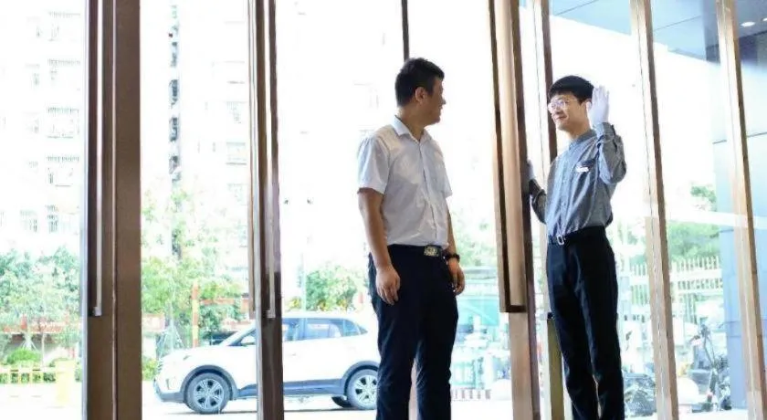 Lavande Hotel Shenzhen North Station Huawei Gangtou Metro Station