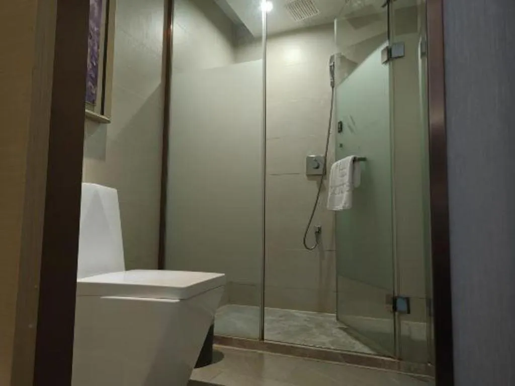 Lavande Hotel Shenzhen North Station Huawei Gangtou Metro Station