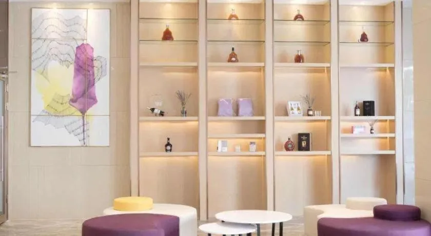 Lavande Hotel Shenzhen North Station Huawei Gangtou Metro Station