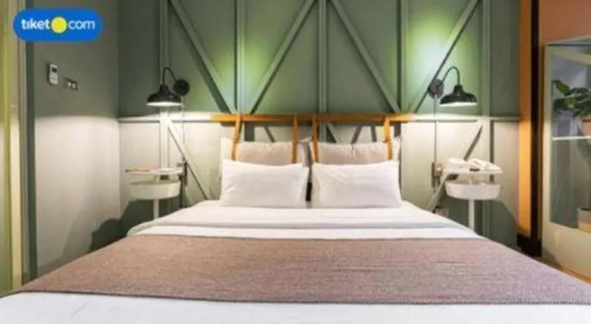 Bed in The House Tour Middletown