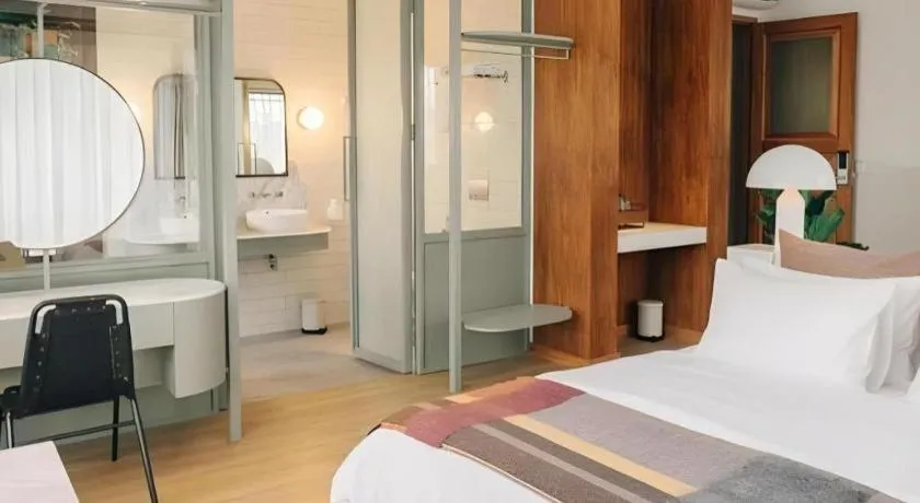 Bed in The House Tour Middletown