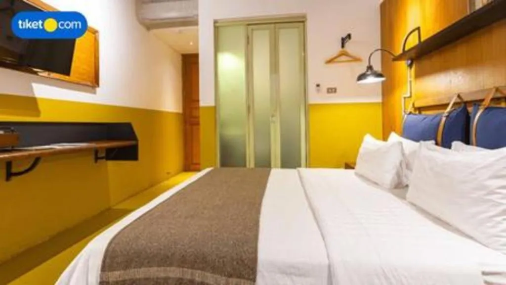 Bed in The House Tour Middletown