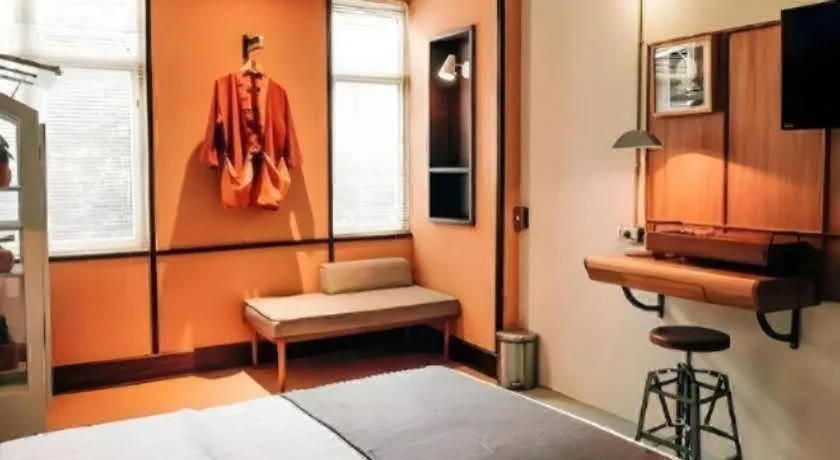 Bed in The House Tour Middletown