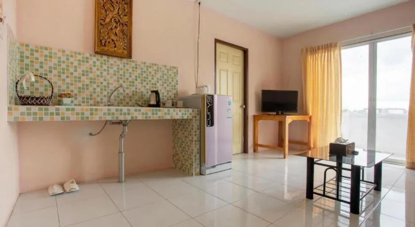 OYO 75356 Thipsiri Lodge