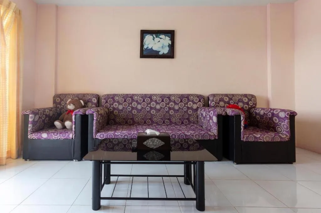 OYO 75356 Thipsiri Lodge