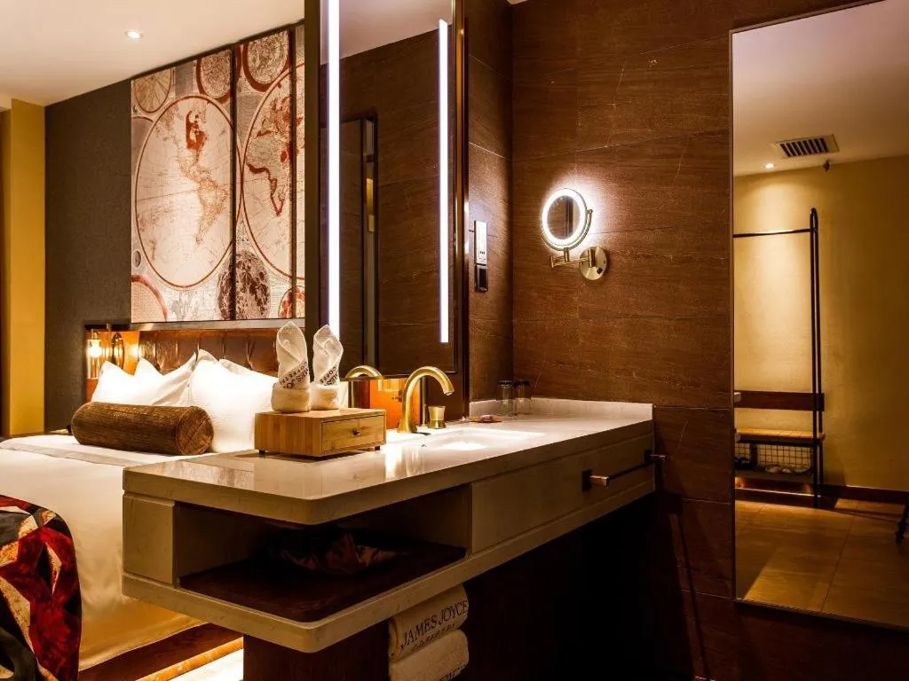 Bed in James Joyce Coffetel Xi'an Zhonglou Xiaonanmen Food Street