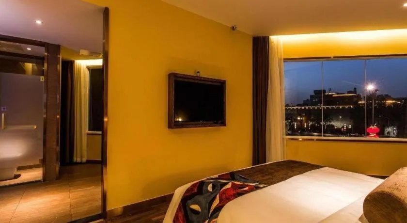 Bed in James Joyce Coffetel Xi'an Zhonglou Xiaonanmen Food Street