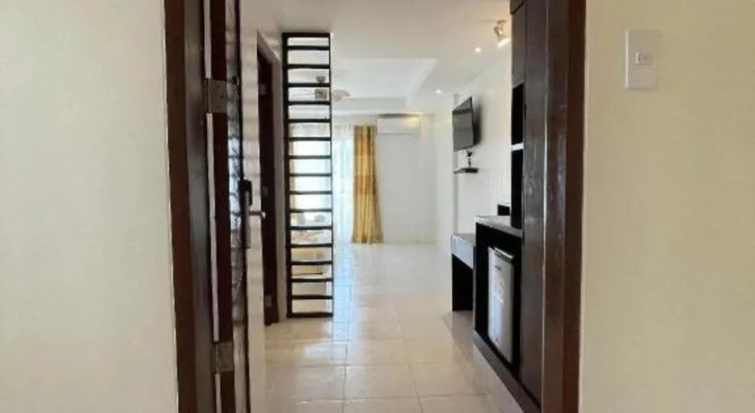 Alice in Wonderland Beach Hotel