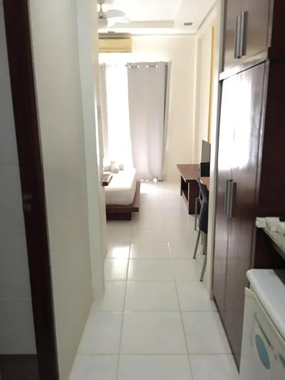 Bed in Alice in Wonderland Beach Hotel