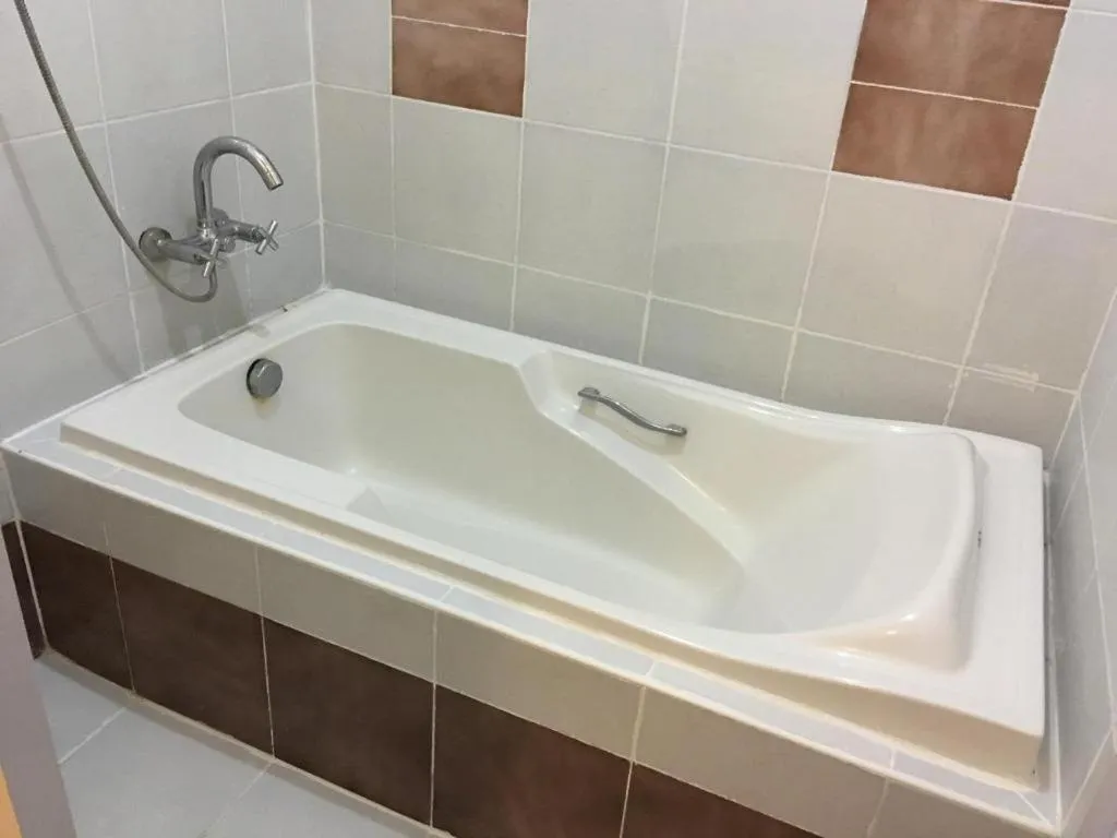 Alice in Wonderland Beach Hotel