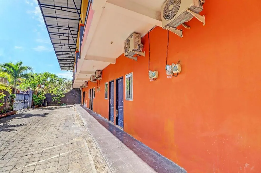 OYO 91628 Glogor Guest House