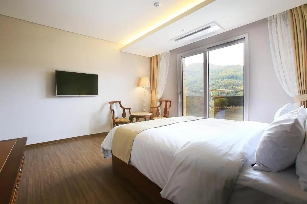 Bed in hotel gallery