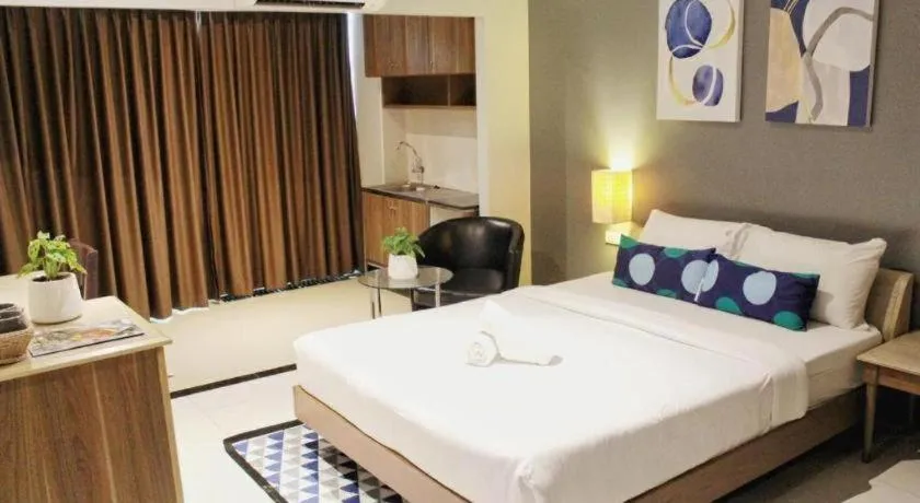 Bed in The Finn Hotel