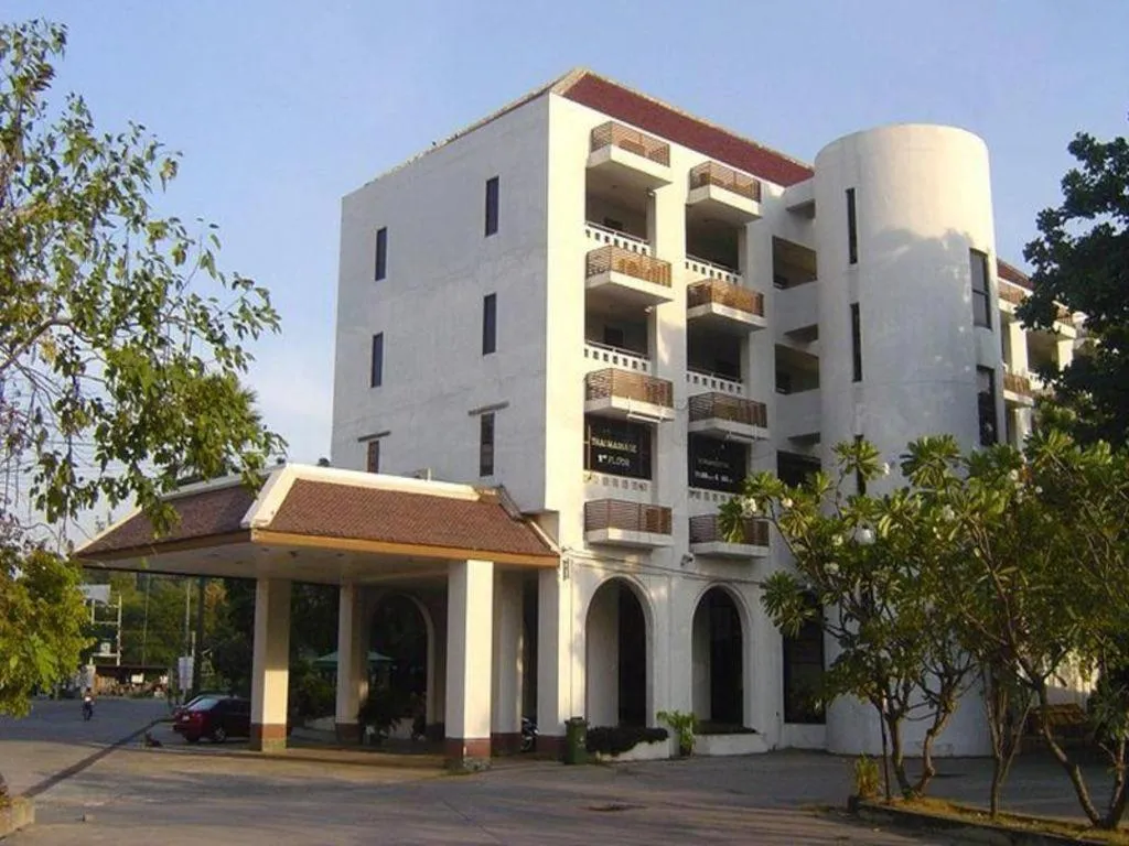 Royal Diamond Hotel