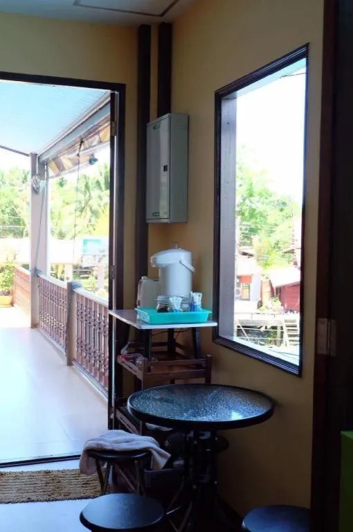 BAAN PITUMATA AMPHAWA