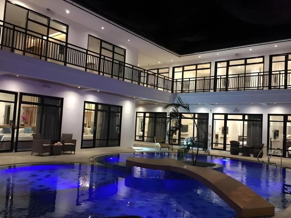 White Breeze Palawan Boutique Hotel