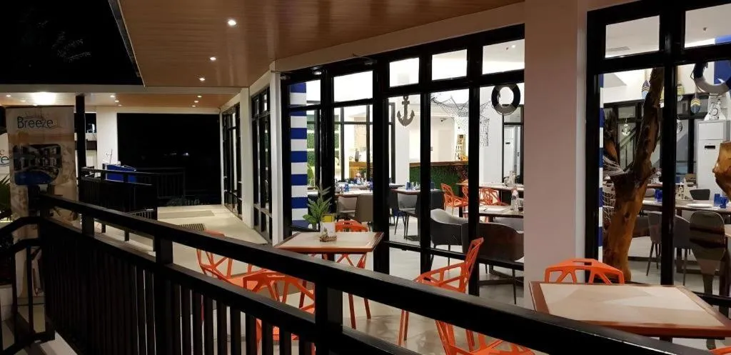 White Breeze Palawan Boutique Hotel