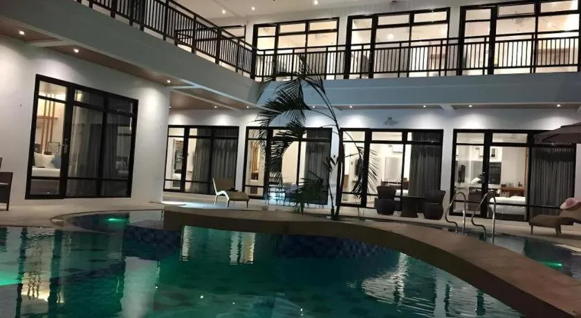 White Breeze Palawan Boutique Hotel