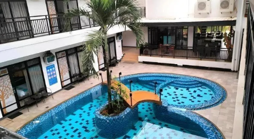 White Breeze Palawan Boutique Hotel