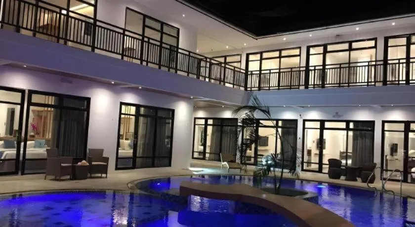 White Breeze Palawan Boutique Hotel