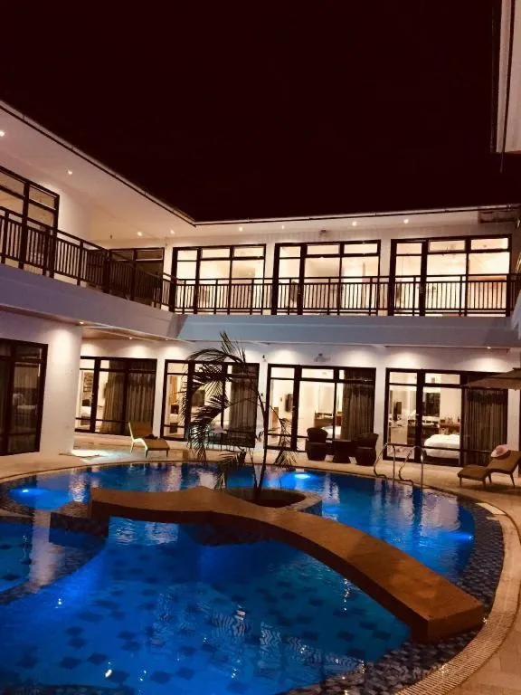 White Breeze Palawan Boutique Hotel