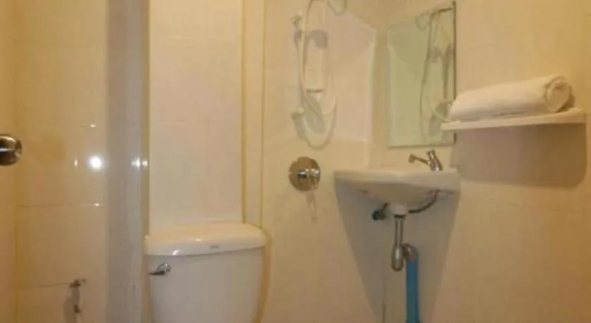 OYO 253 KK 11 Boutique Inn