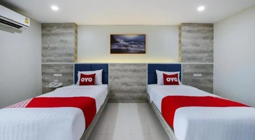 Bed in Sattahip 9 Boutique Hotel