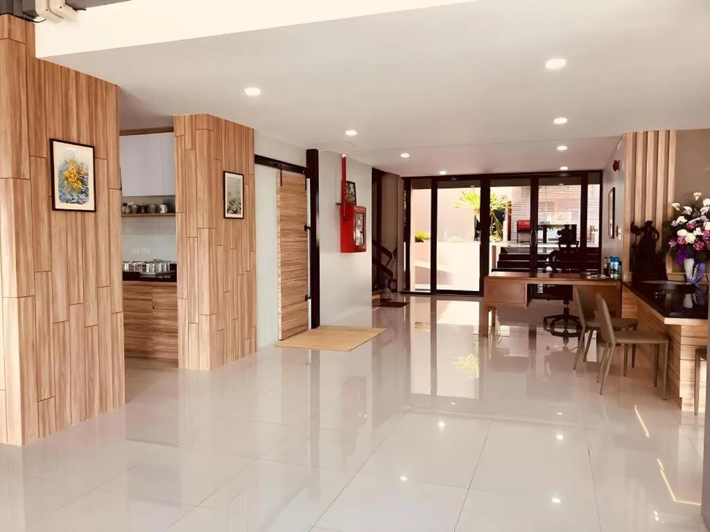 Sattahip 9 Boutique Hotel