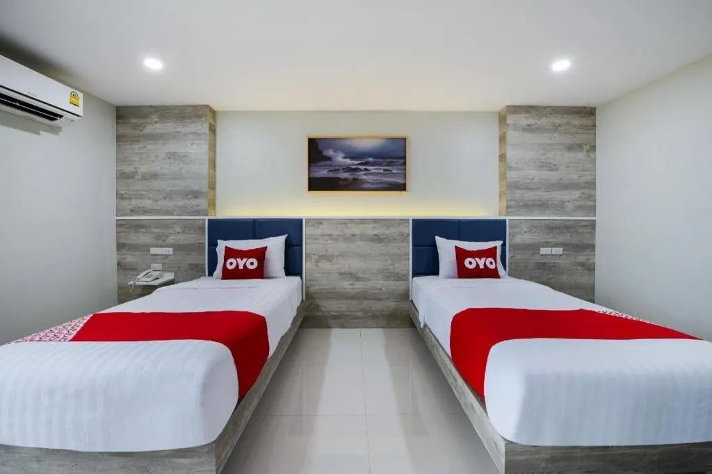 Bed in Sattahip 9 Boutique Hotel