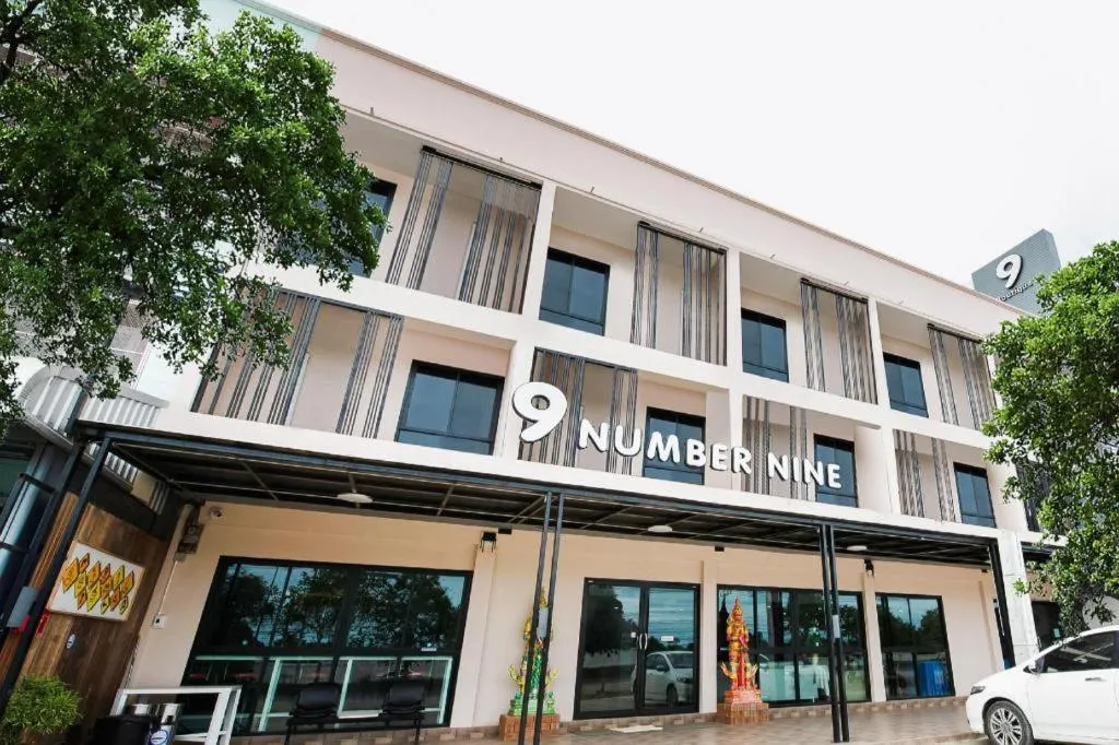 Sattahip 9 Boutique Hotel