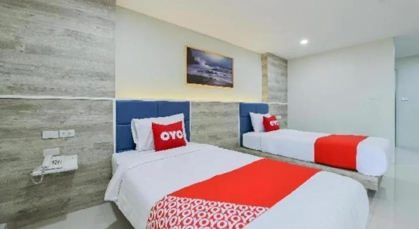 Bed in Sattahip 9 Boutique Hotel