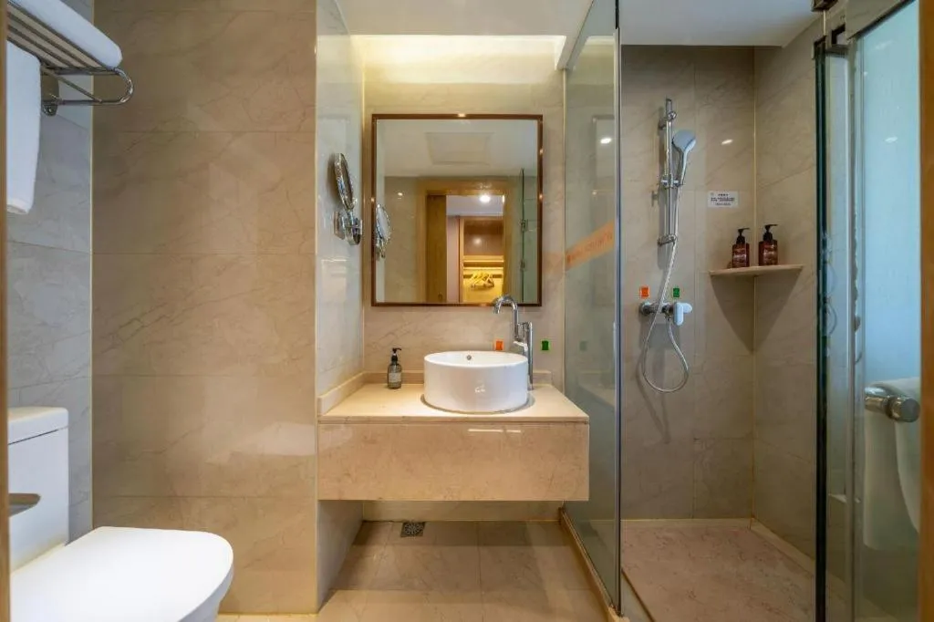 Vienna Hotel Nanning Xiangsi Lake University Town