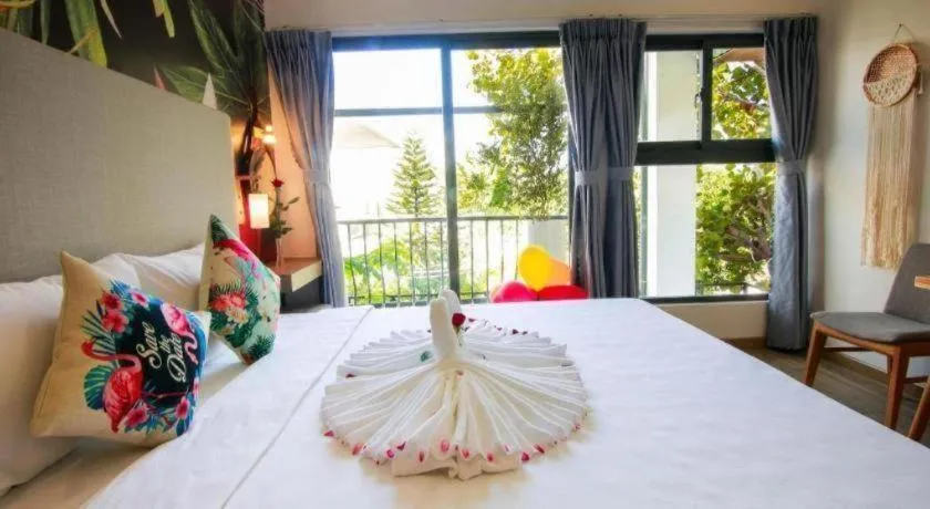 Bed in Green Oasis Hotel