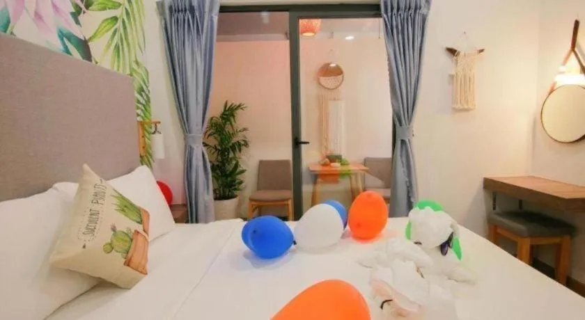 Bed in Green Oasis Hotel