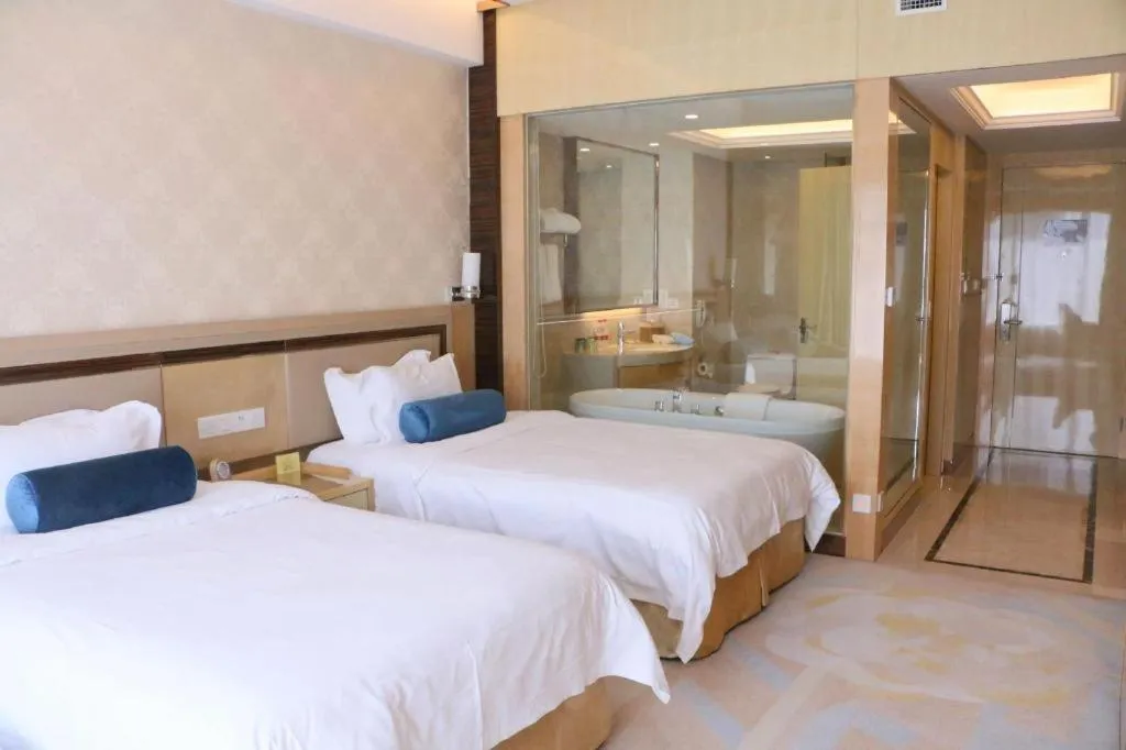 Bed in Shanghai Fuyue Hotel