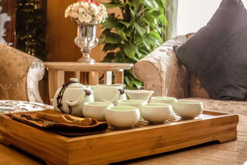 Shanghai Fuyue Hotel