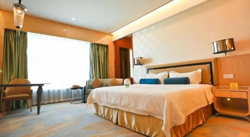 Bed in Shanghai Fuyue Hotel