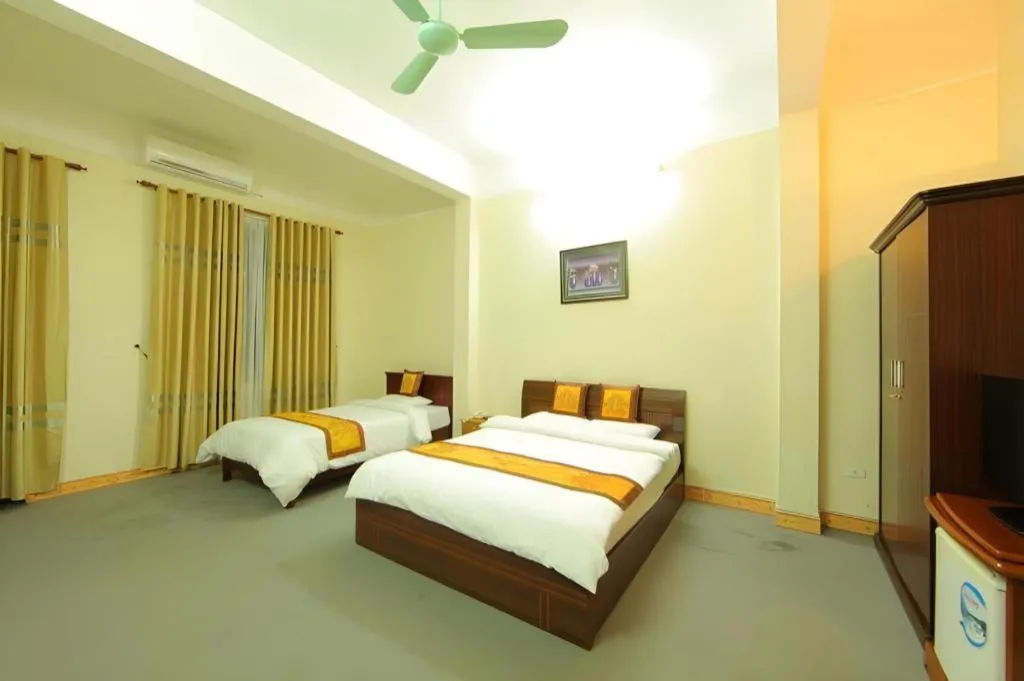 Bed in Khan Quang Do Hotel