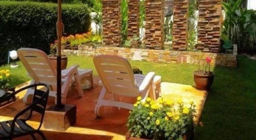 Sawasdee River Kwai Lodge