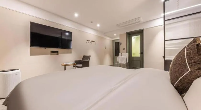 Bed in Cheongju Maryjane Hotel