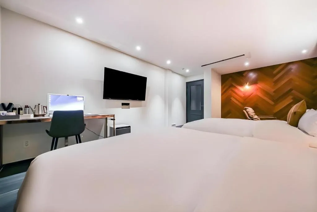 Bed in Cheongju Maryjane Hotel