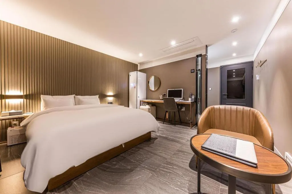 Bed in Cheongju Maryjane Hotel