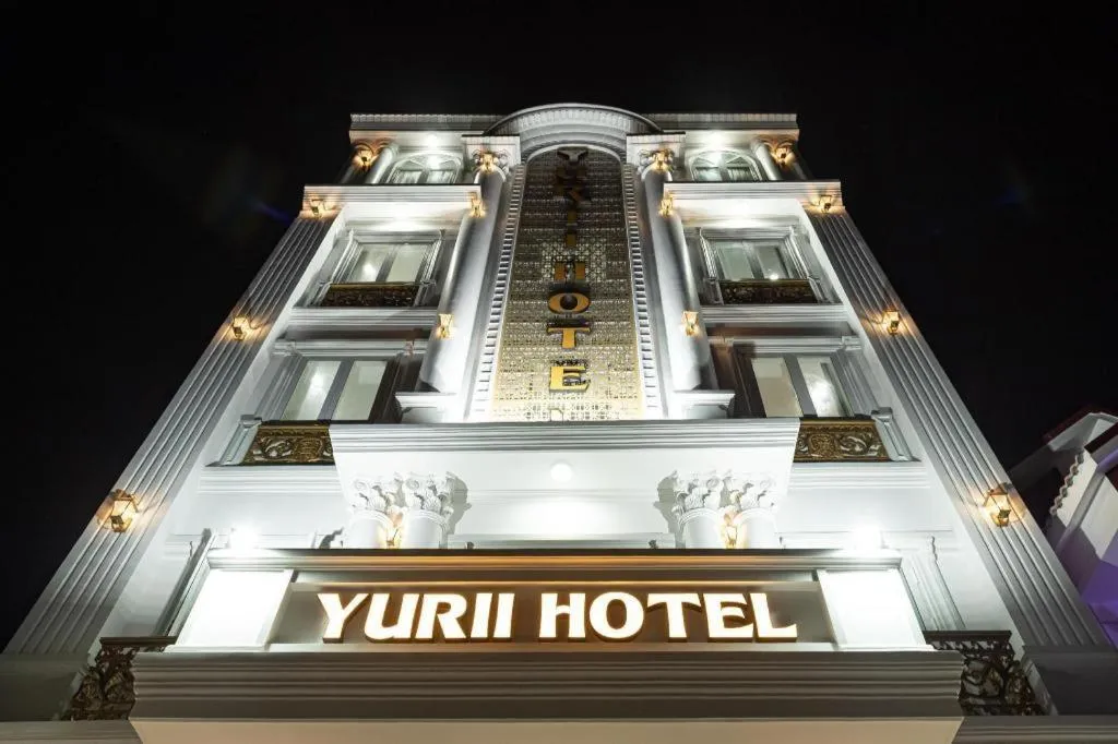 Yurii Hotel