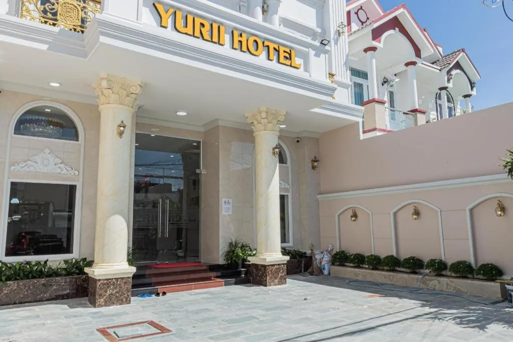 Yurii Hotel