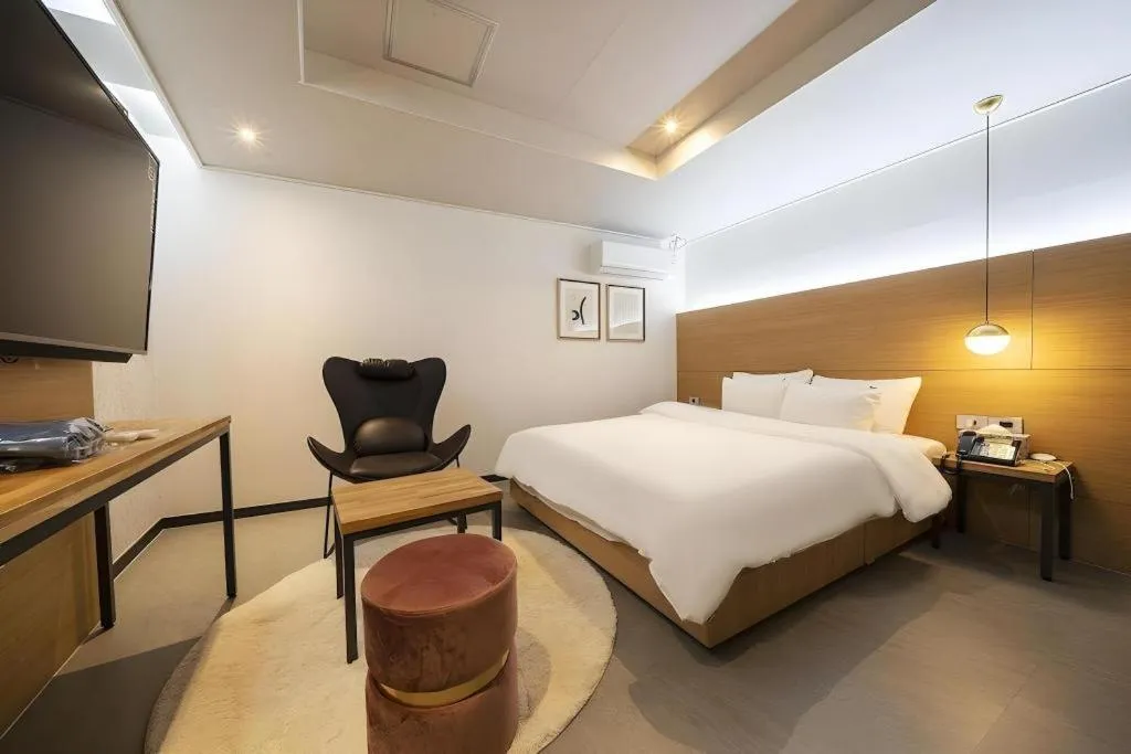 Bed in No 25 Hotel Songtan