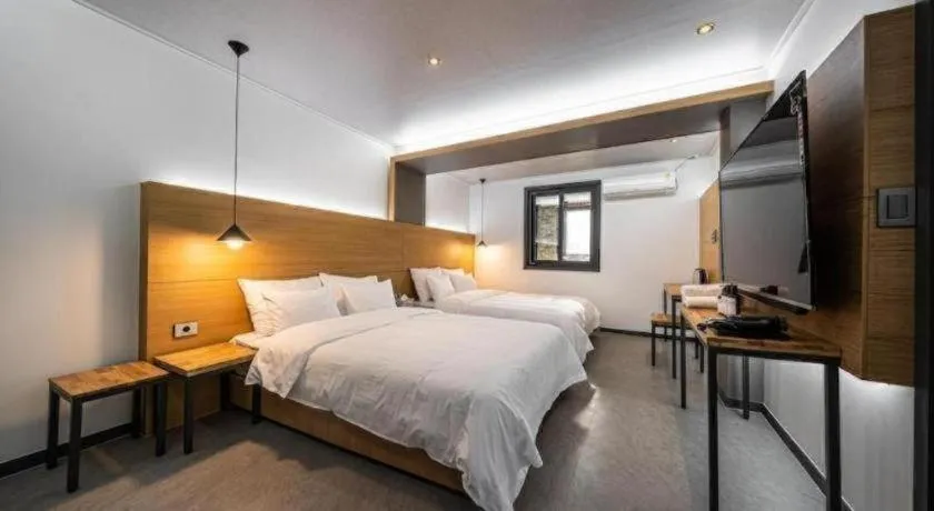 Bed in No 25 Hotel Songtan