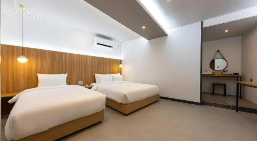 Bed in No 25 Hotel Songtan