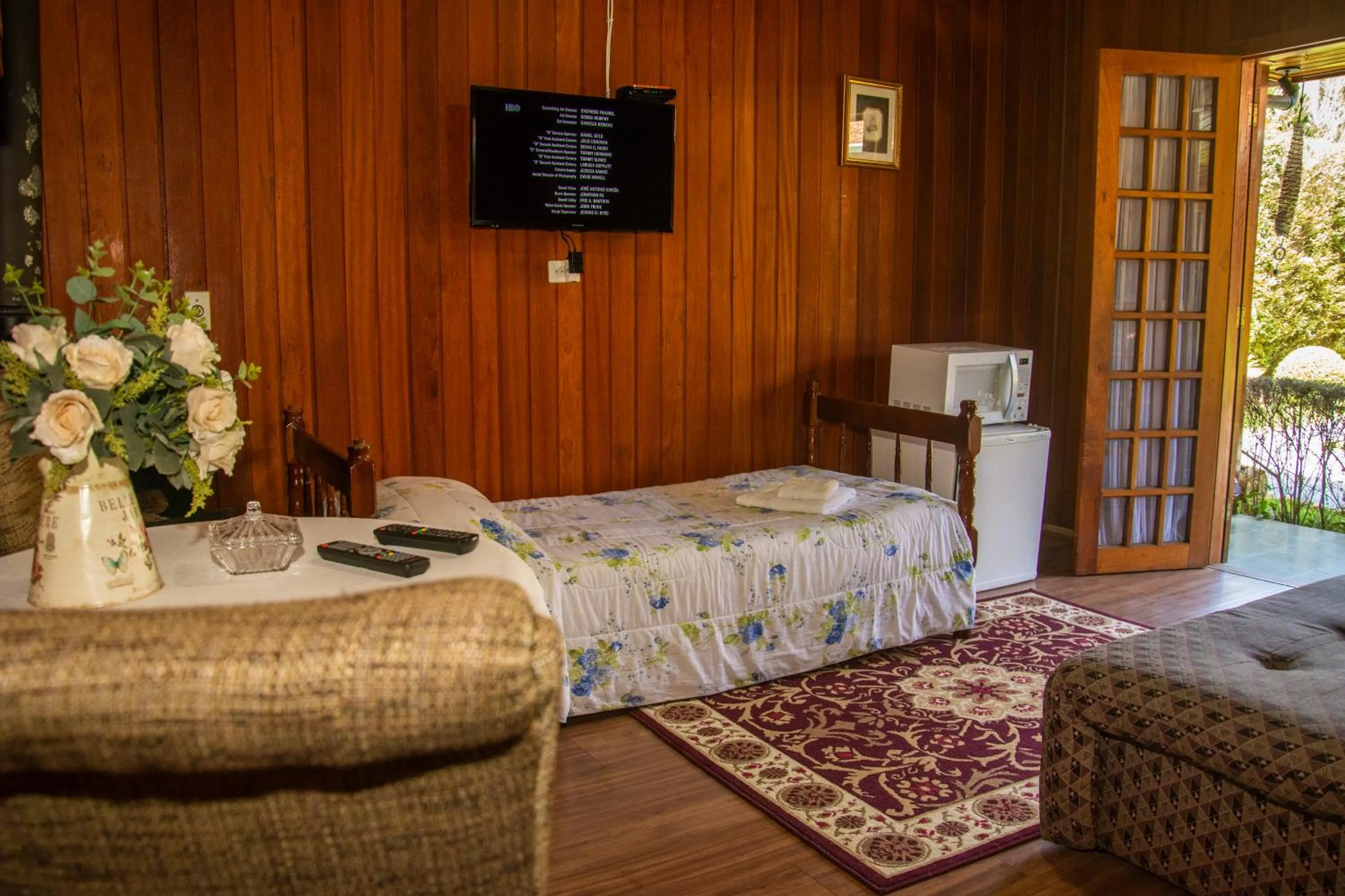 Photo of the whole room, Bed in Pousada Recanto Ninho Verde Chalés