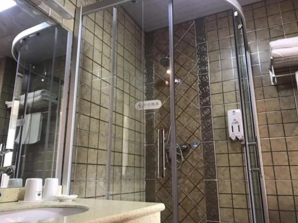 GreenTree Inn Qingdao Jiaozhou Jiaoping Road Express Hotel